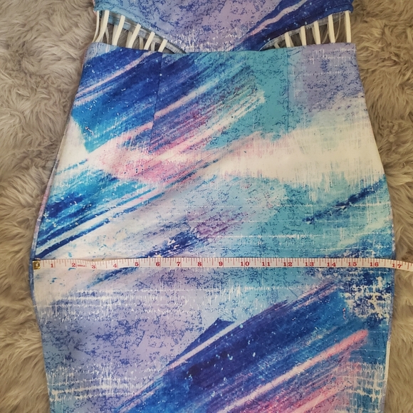 NWOT! Asos Ginger Fizz Cut Out Pencil Dress - Picture 9 of 10